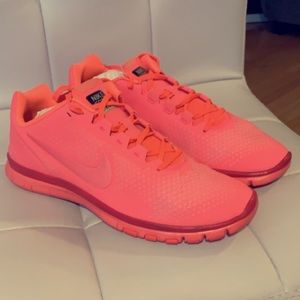 Women’s Nike Free 3.0